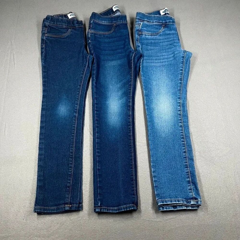 Bundle of 3 girls sz 8 medium jeans